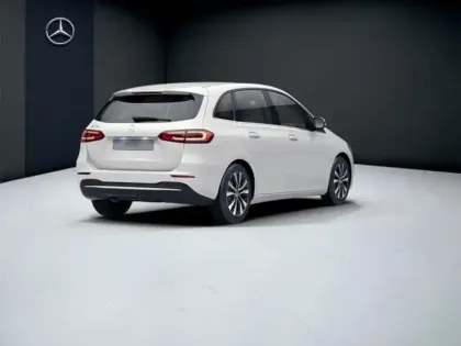 Photo 22 Mercedes Classe B 180 Style Line Edition Pack