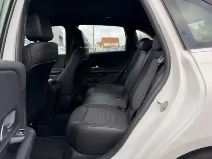 Photo 55 Mercedes Classe B 180 Style Line Edition Pack