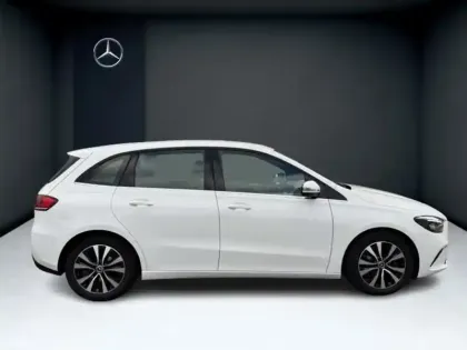 Photo 46 Mercedes Classe B 180 Style Line Edition Pack