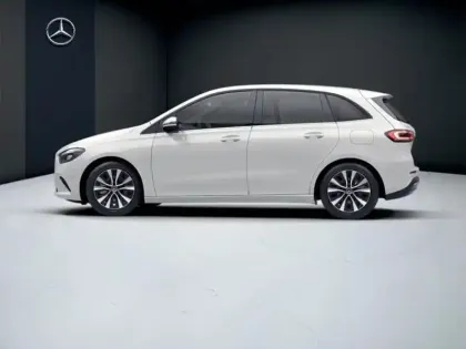 Photo 31 Mercedes Classe B 180 Style Line Edition Pack