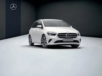 Photo 12 Mercedes Classe B 180 Style Line Edition Pack