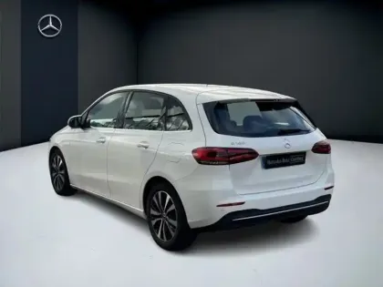 Photo 43 Mercedes Classe B 180 Style Line Edition Pack