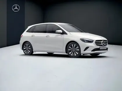 Photo 14 Mercedes Classe B 180 Style Line Edition Pack