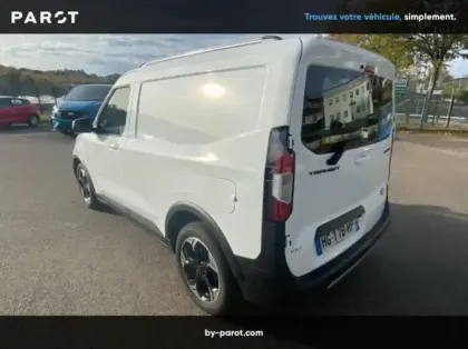 Photo 36 Ford Transit Courier Fourgon Nouveau FGN 1.5 ECOBLUE 100 BVM6 ACTIVE