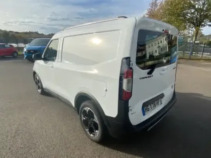 Photo 12 Ford Transit Courier Fourgonnette 1.5 EcoBlue 100ch Active
