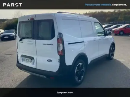 Photo 25 Ford Transit Courier Fourgon Nouveau FGN 1.5 ECOBLUE 100 BVM6 ACTIVE