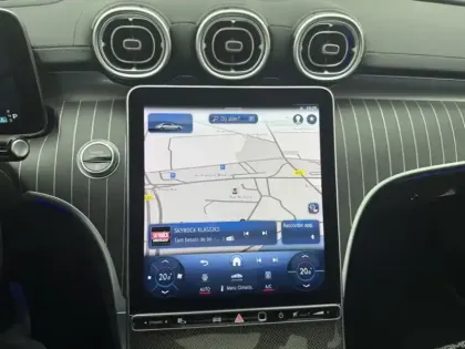 Photo 18 Mercedes Classe C Berline 200 AMG line