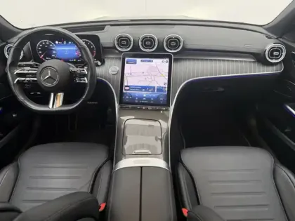 Photo 2 Mercedes Classe C Berline 200 AMG line