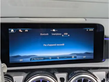 Photo 28 Mercedes Classe A 200 d AMG LINE TO SIEGES CONDUCTEUR ET PASSAGER