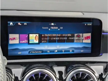 Photo 27 Mercedes Classe A 200 d AMG LINE TO SIEGES CONDUCTEUR ET PASSAGER