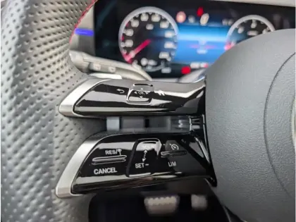 Photo 12 Mercedes Classe A 200 d AMG LINE TO SIEGES CONDUCTEUR ET PASSAGER