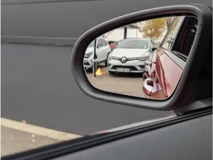 Photo 21 Mercedes Classe A 200 AMG LINE TO SIEGES CONDUCTEUR ET PASSAGER AVA