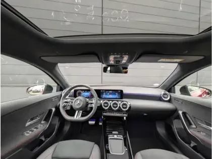 Photo 10 Mercedes Classe A 200 AMG LINE TO SIEGES CONDUCTEUR ET PASSAGER AVA