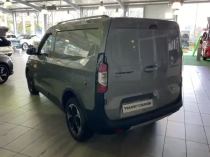 Photo 12 Ford Transit Courier Fourgonnette 1.0 EcoBoost 125ch Active DCT7