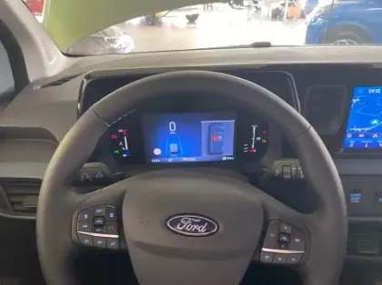 Photo 6 Ford Transit Courier Fourgonnette 1.0 EcoBoost 125ch Active DCT7