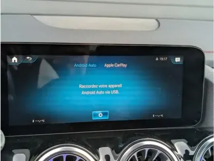 Photo 31 Mercedes EQA 350 4MATIC AMG LINE TO CAMERA 360° HUD SIEGES AVAN