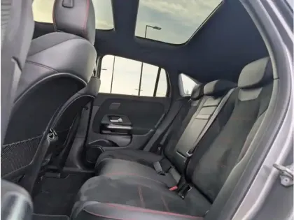 Photo 15 Mercedes EQA 350 4MATIC AMG LINE TO CAMERA 360° HUD SIEGES AVAN