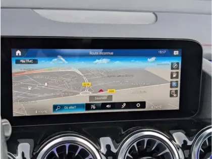 Photo 26 Mercedes EQA 350 4MATIC AMG LINE TO CAMERA 360° HUD SIEGES AVAN