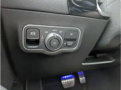 Photo 19 Mercedes EQA 350 4MATIC AMG LINE TO CAMERA 360° HUD SIEGES AVAN