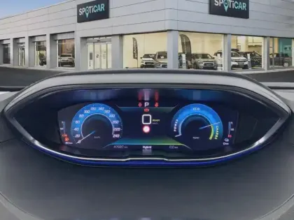 Photo 20 Peugeot 3008  Hybrid 225 e-EAT8 Allure