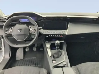 Photo 9 Peugeot 308  PureTech 130ch S&S BVM6 Active Pack