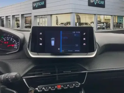 Photo 25 Peugeot 208  PureTech 100 S&S BVM6 Style