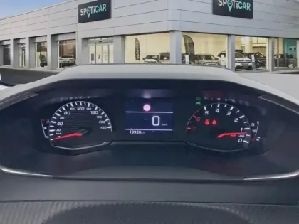 Photo 20 Peugeot 208  PureTech 100 S&S BVM6 Style