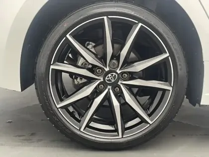 Photo 9 Toyota Corolla Hybride 1.8L 140h GR Sport