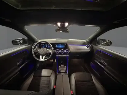 Photo 10 Mercedes GLA 200 Progressive Line Apple CarPlay Full Led Toit