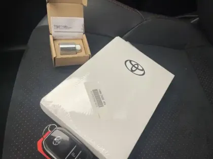 Photo 23 Toyota Yaris Hybride 1.5 HYBRID 130H GR SPORT