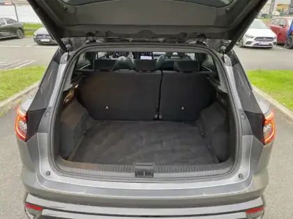 Photo 10 Renault Austral 1.2 E-Tech full hybrid 200ch Iconic esprit Alpine- 24