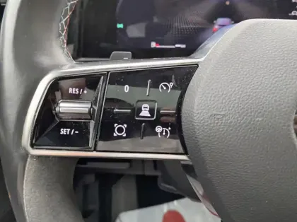 Photo 16 Renault Austral 1.2 E-Tech full hybrid 200ch Iconic esprit Alpine- 24