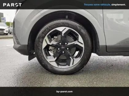 Photo 13 Ford Transit Courier Fourgonnette Electrique 100 kW 136ch Limited