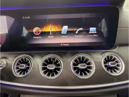 Photo 21 Mercedes Classe CLS 400 d 4MATIC Coupé AMG Line+