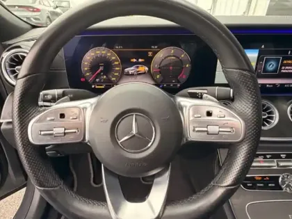 Photo 29 Mercedes Classe CLS 400 d 4MATIC Coupé AMG Line+