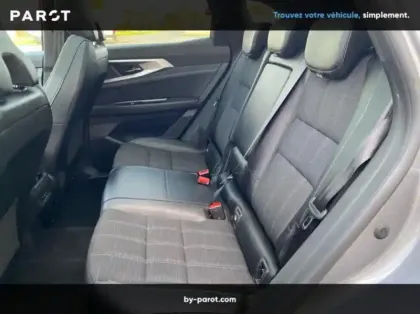 Photo 8 Renault Austral 1.2 E-Tech full hybrid 200ch Iconic- 24