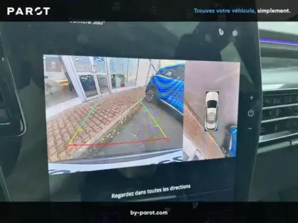 Photo 15 Renault Austral 1.2 E-Tech full hybrid 200ch Iconic- 24