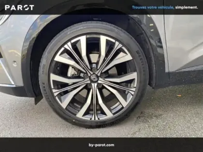 Photo 13 Renault Austral 1.2 E-Tech full hybrid 200ch Iconic- 24