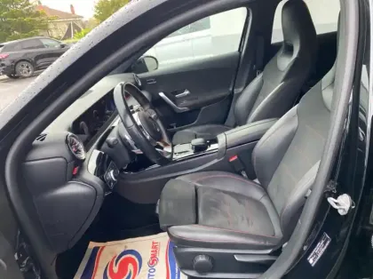 Photo 9 Mercedes Classe A 180d 116ch AMG Line 8G-DCT