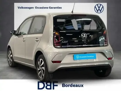 Photo 2 Volkswagen Up ! 2.0 1.0 65 BlueMotion Technology BVM5 Active