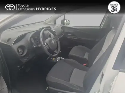 Photo 11 Toyota Yaris  100h Dynamic 5p RC19