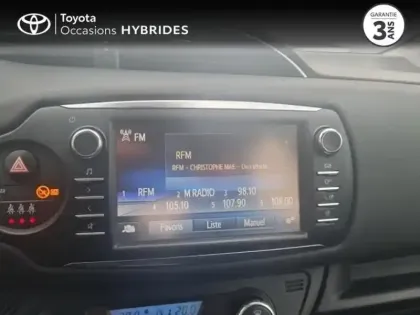 Photo 14 Toyota Yaris  100h Dynamic 5p RC19