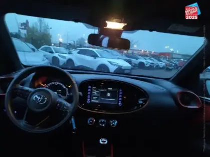 Photo 14 Toyota Aygo  X 1.0 VVT-i 72ch Design MY23