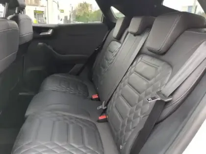 Photo 12 Ford Puma  1.0 EcoBoost 125ch S&S mHEV ST-Line Vignale Powershift