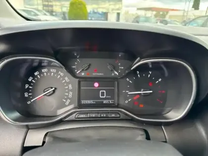 Photo 13 Citroën C3 Aircross  1.5 BlueHDi 110ch S&S PLUS