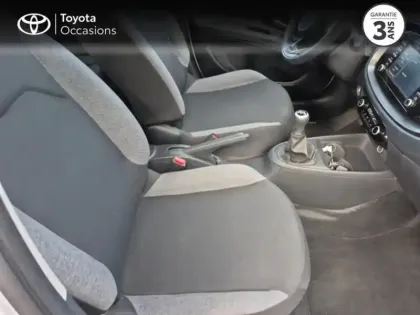 Photo 5 Toyota Aygo  X 1.0 VVT-i 72ch Dynamic