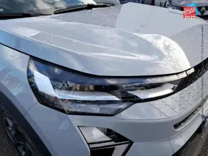 Photo 12 Renault Captur  1.8 E-Tech full hybrid 160ch Techno - 25 Camera GPS