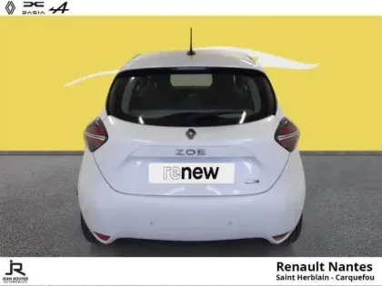 Photo 14 Renault Zoé Zoe Zen charge normale R110