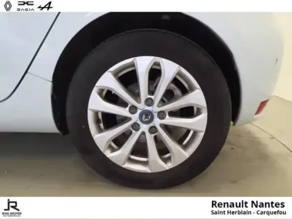 Photo 10 Renault Zoé Zoe Zen charge normale R110