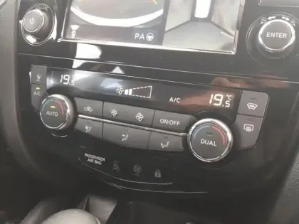 Photo 14 Nissan Qashqai  1.6 dCi 130ch Tekna Xtronic